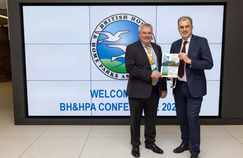 Julian meeting Thomas Marshall at the conference 