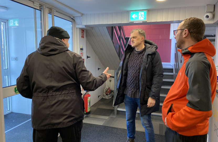 Julian Smith MP with Sandylands Sports Centre