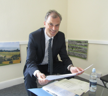 Julian Smith CBE MP 