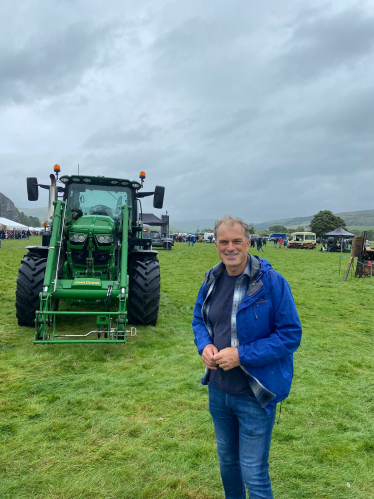 Julian at Kilnsey show